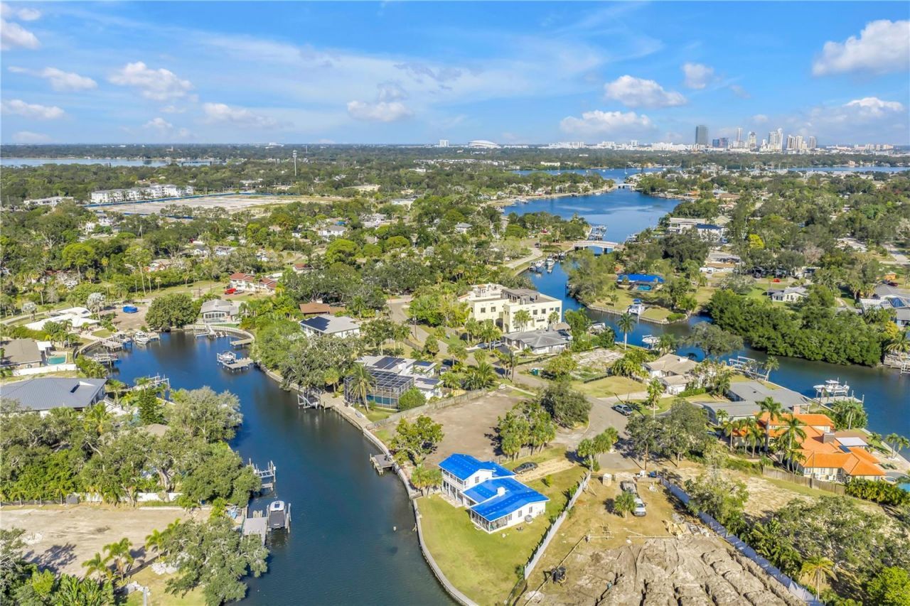 4811 Paradise Way S, Saint Petersburg, FL 33705 Photo