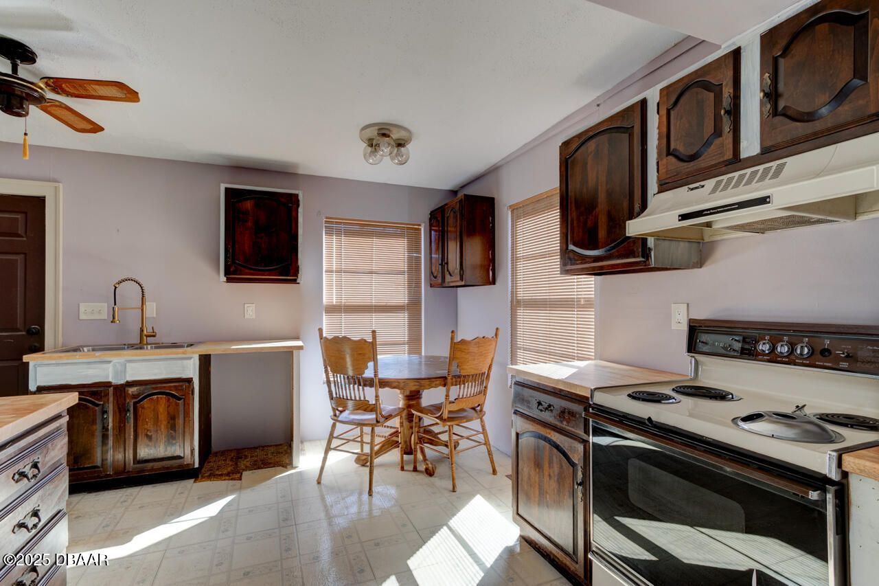 215 2nd Street, Holly Hill, FL 32117 Photo