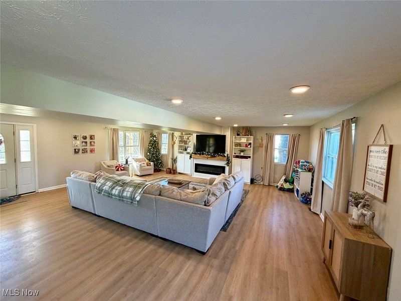 7595 Kings Creek Drive, Lodi, OH 44254 Photo 3