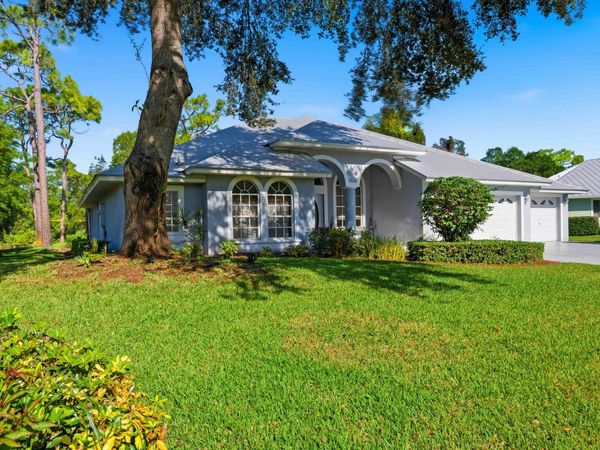 1043 SW Pigeon Plum Way, Palm City, FL 34990