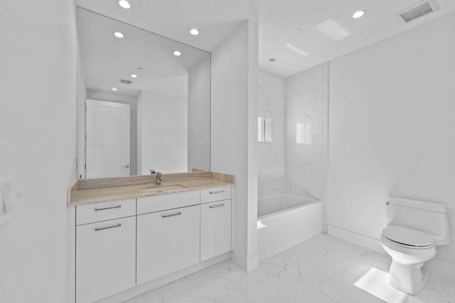 1731 NW 40th Drive, Boca Raton, FL 33431 Photo