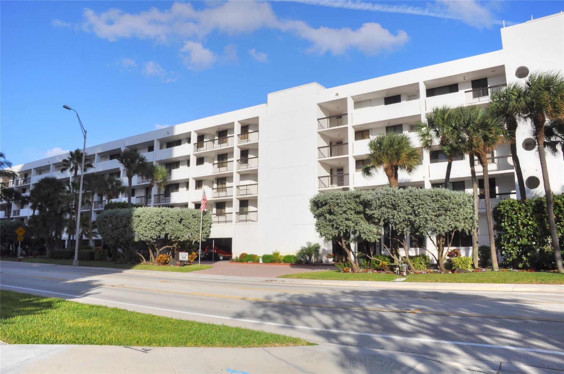 510 N Ocean Boulevard, Unit 303, Pompano Beach, FL 33062 Photo