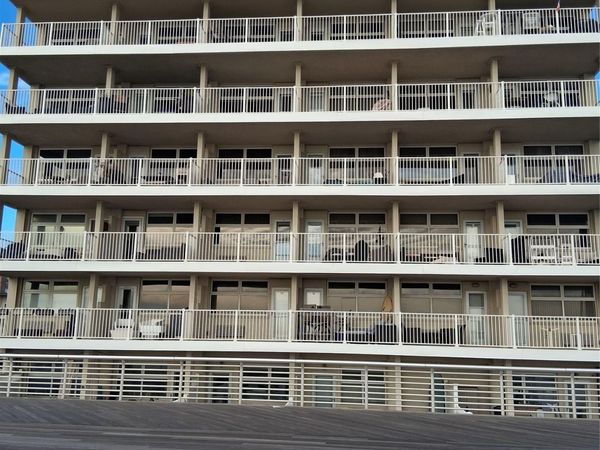 250 Shore Road, Unit 2D, Long Beach, NY 11561