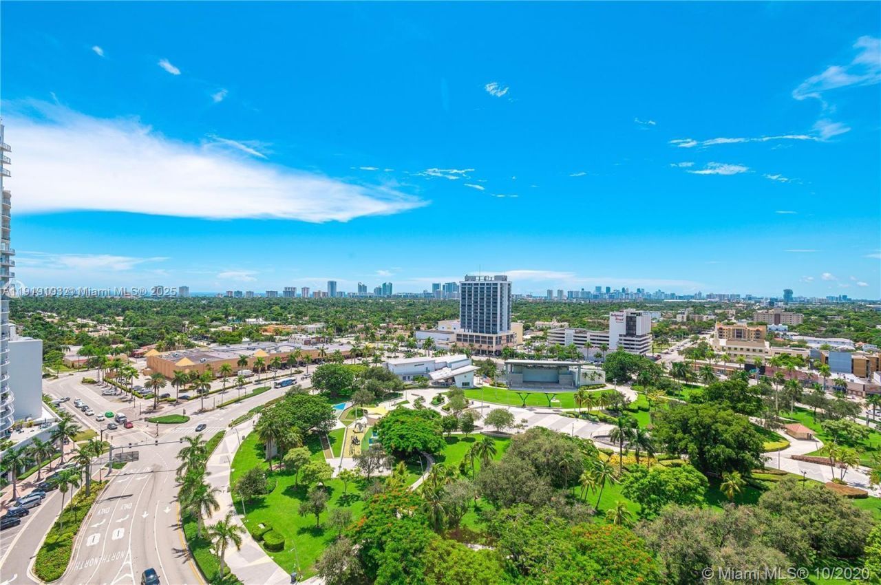 1830 Radius Dr, Unit 1202, Hollywood, FL 33020 Photo