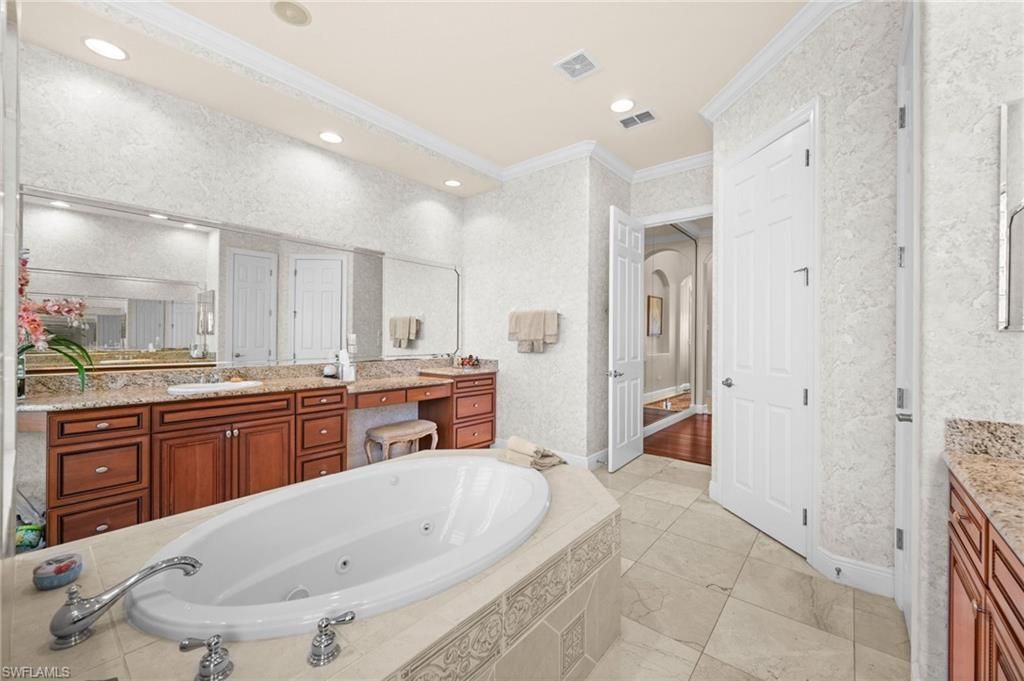 8766 Largo Mar Dr, Estero, FL 33967 Photo