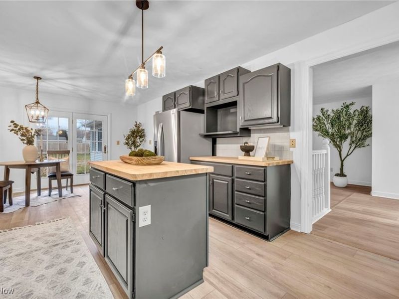 9825 Struthers Road, New Middletown, OH 44442 Photo 10