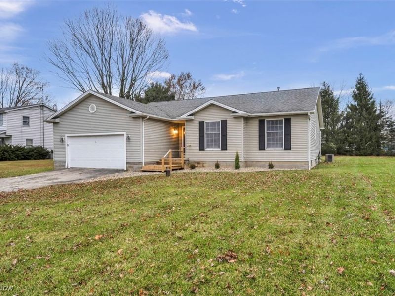 9825 Struthers Road, New Middletown, OH 44442 Photo 28