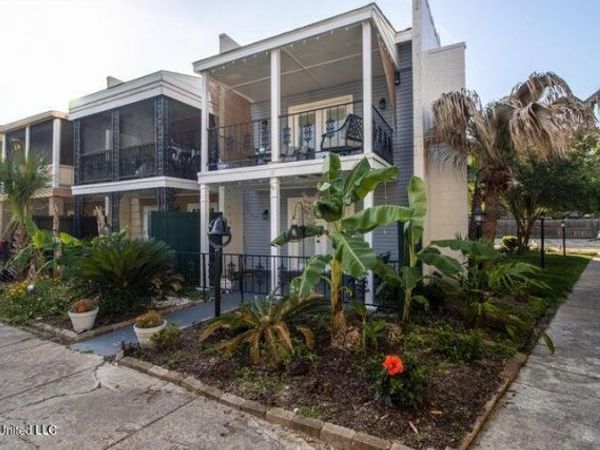 2501 Gulf Avenue, Gulfport, MS 39501
