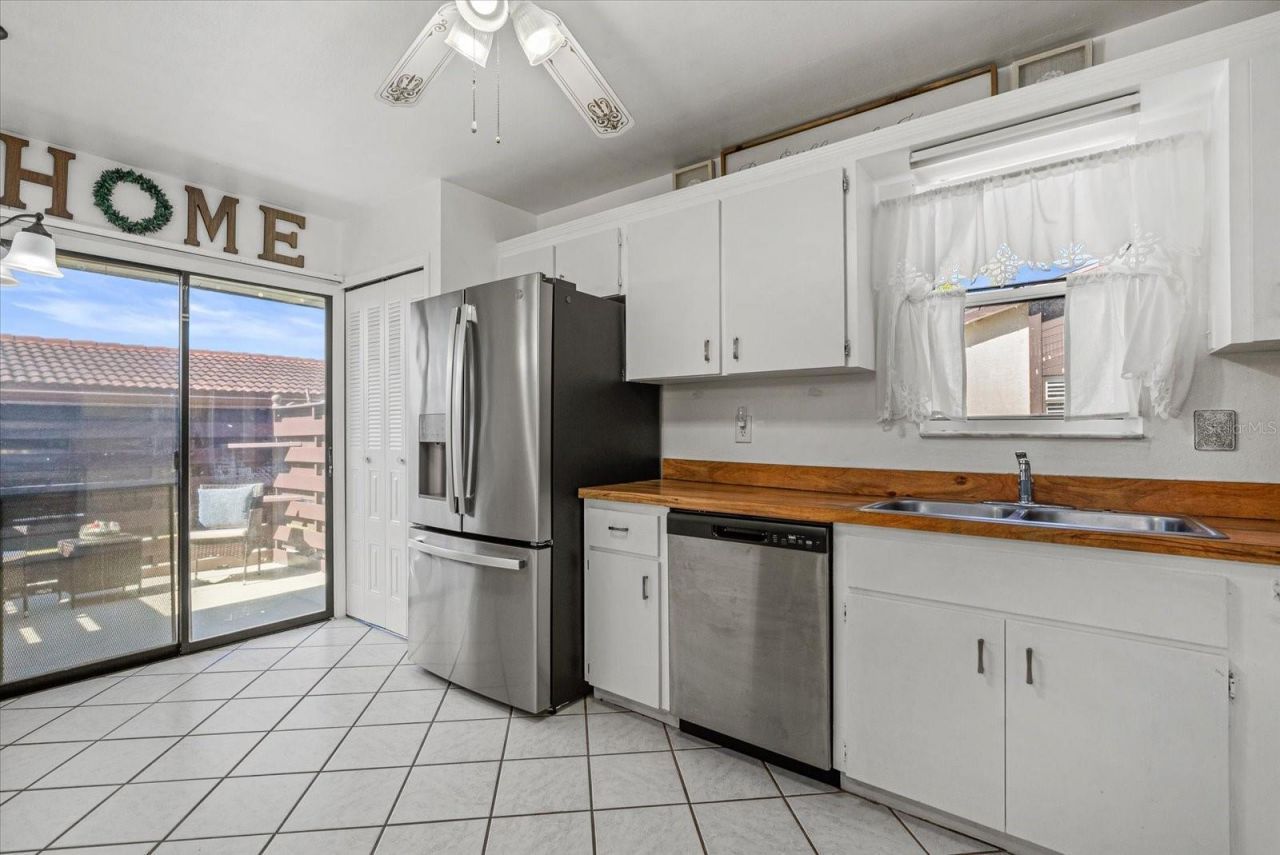 5400 34th Street W, Unit A12, Bradenton, FL 34210 Photo