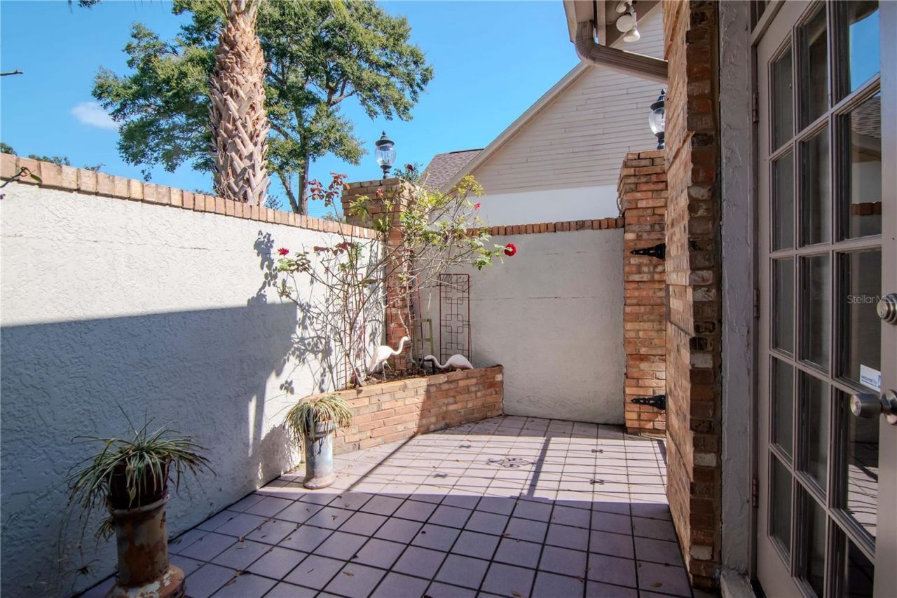 4511 Country Gate Court, Valrico, FL 33594 Photo