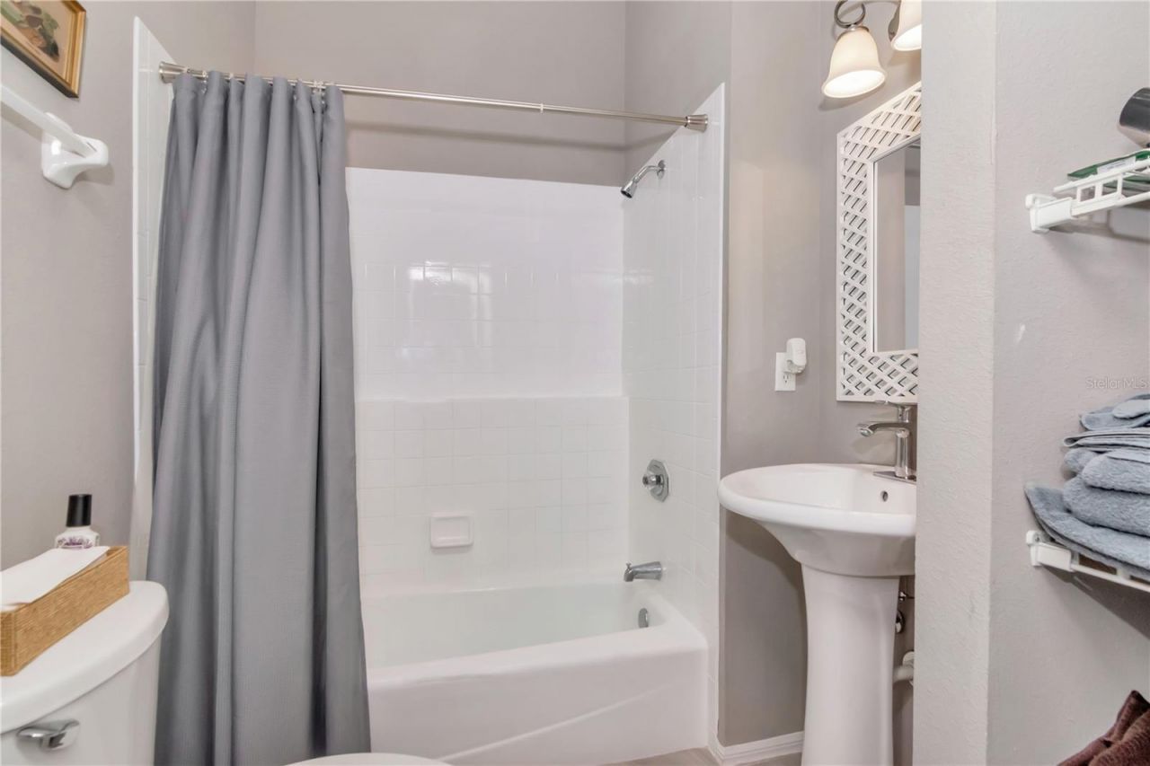 4511 Country Gate Court, Valrico, FL 33594 Photo