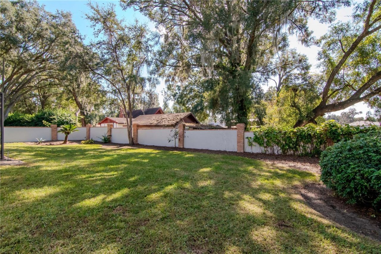 4511 Country Gate Court, Valrico, FL 33594 Photo