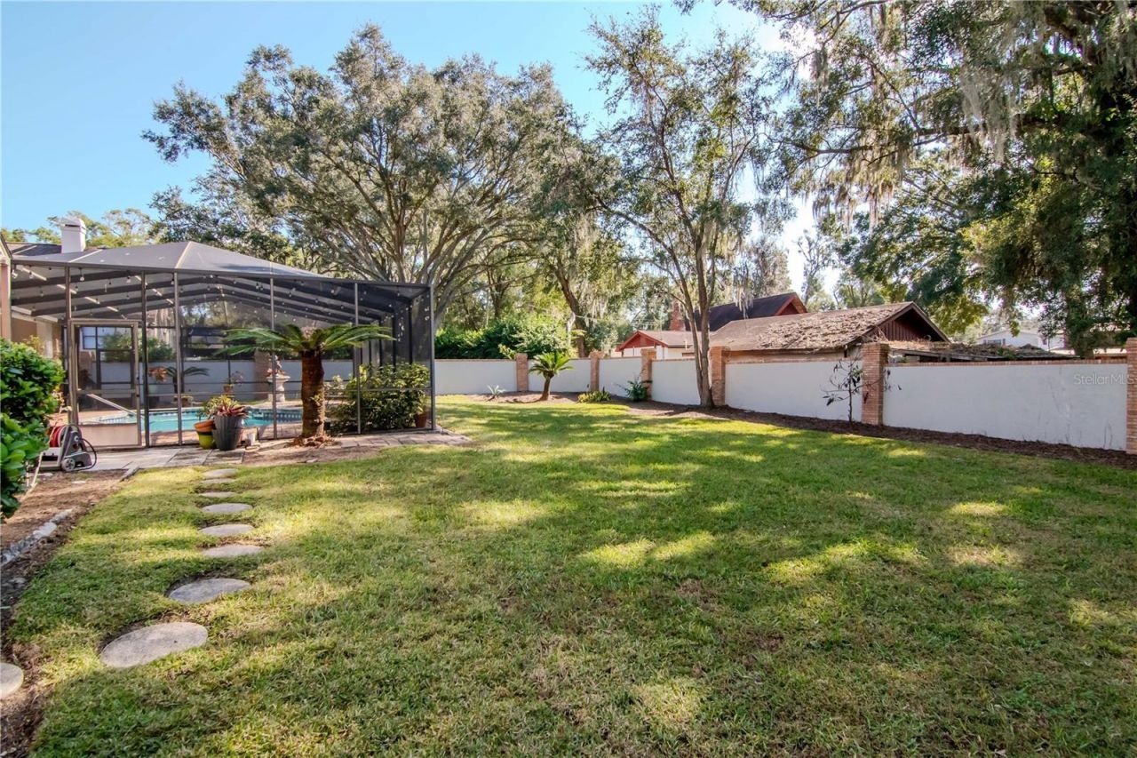 4511 Country Gate Court, Valrico, FL 33594 Photo