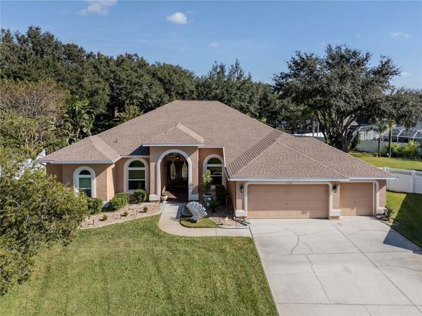 5132 WHISPERING LEAF TRAIL, VALRICO, FL 33596
