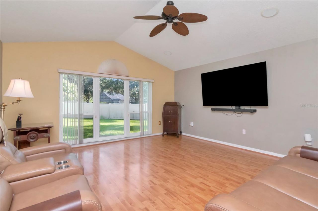 5132 Whispering Leaf Trail, Valrico, FL 33596 Photo