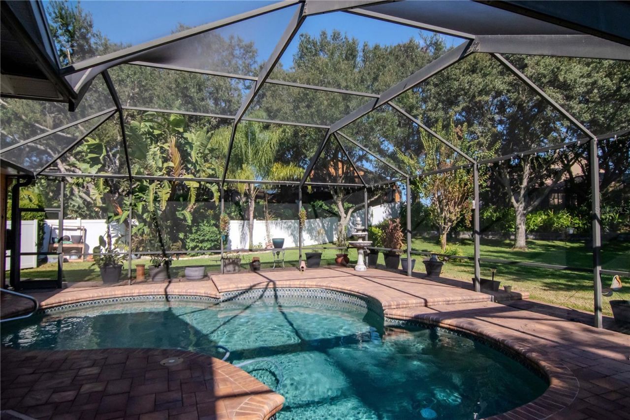 5132 Whispering Leaf Trail, Valrico, FL 33596 Photo