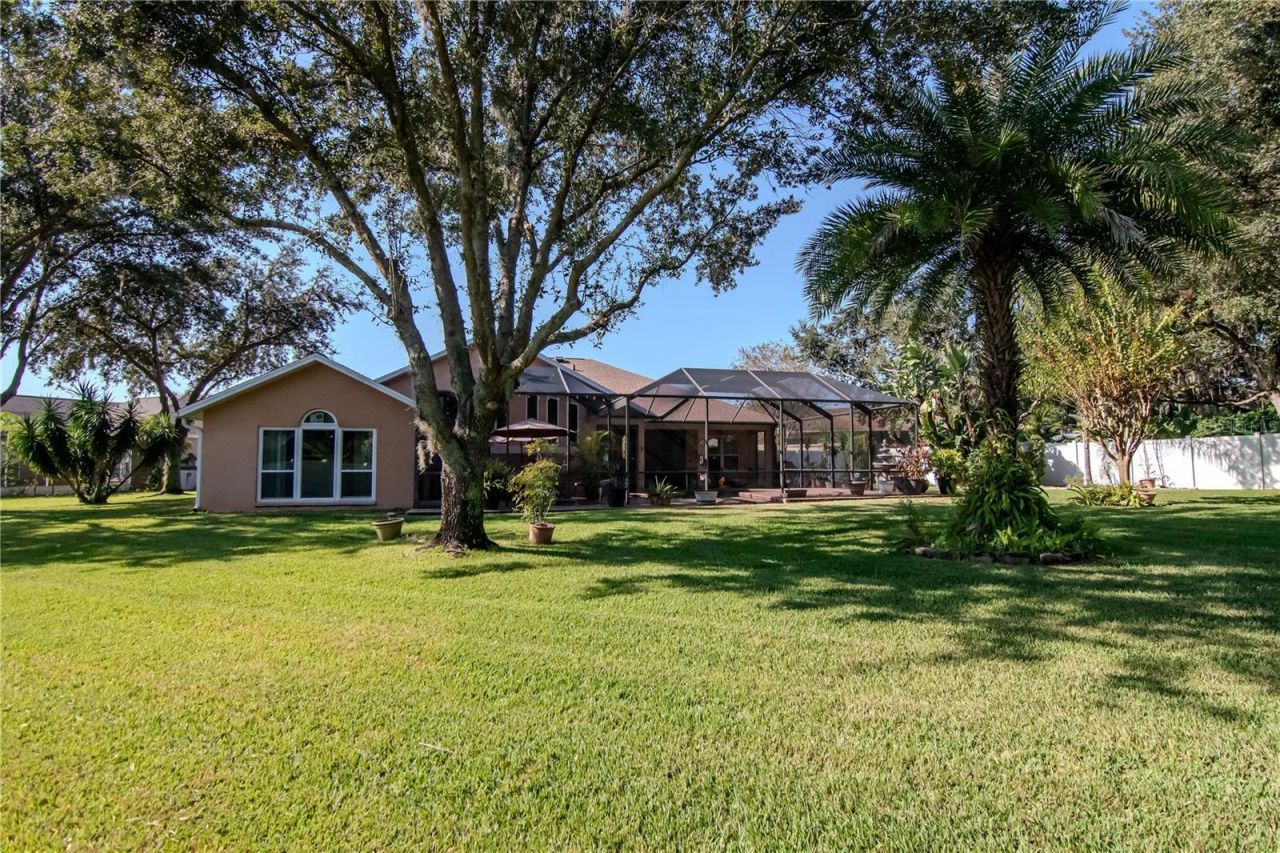 5132 Whispering Leaf Trail, Valrico, FL 33596 Photo