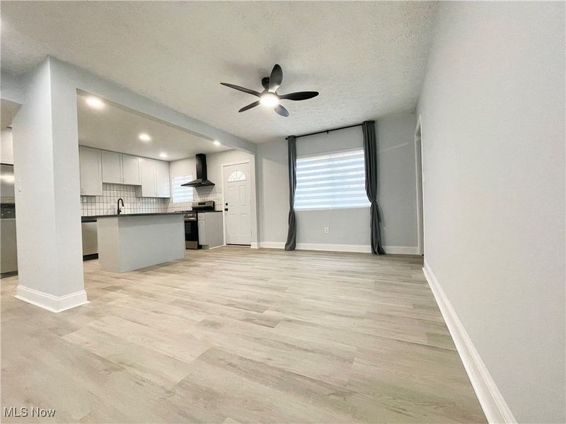 591 Hemlock Drive, Euclid, OH 44132 Photo 18