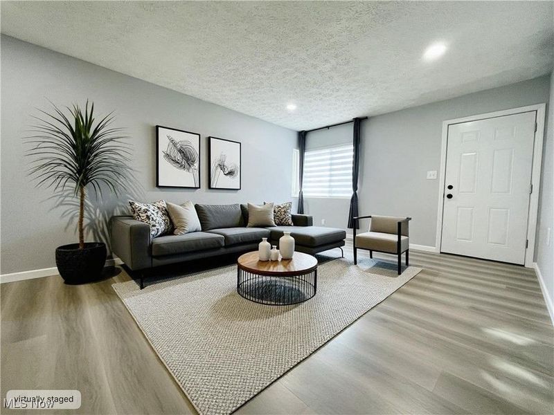 591 Hemlock Drive, Euclid, OH 44132 Photo 6