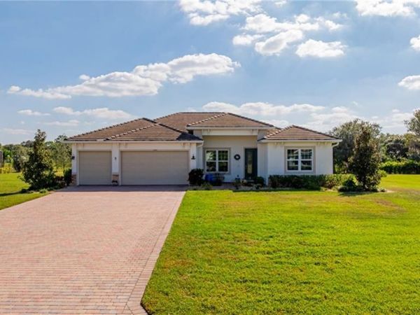 2140 Hickeys Creekside DR, ALVA, FL 33920