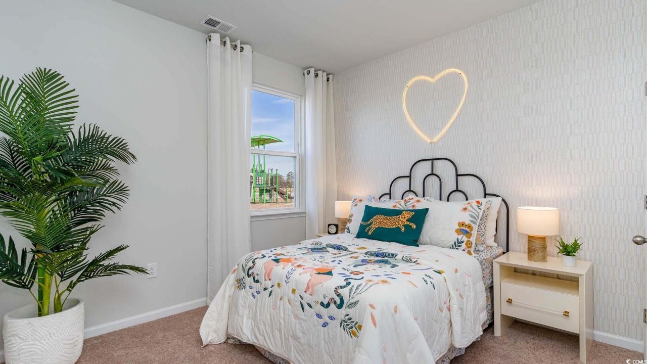 172 Pampas Dr. Photo 18