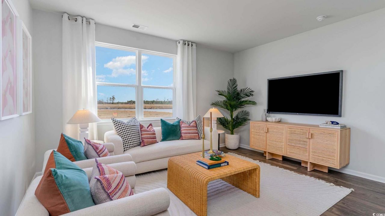 172 Pampas Dr. Photo 8