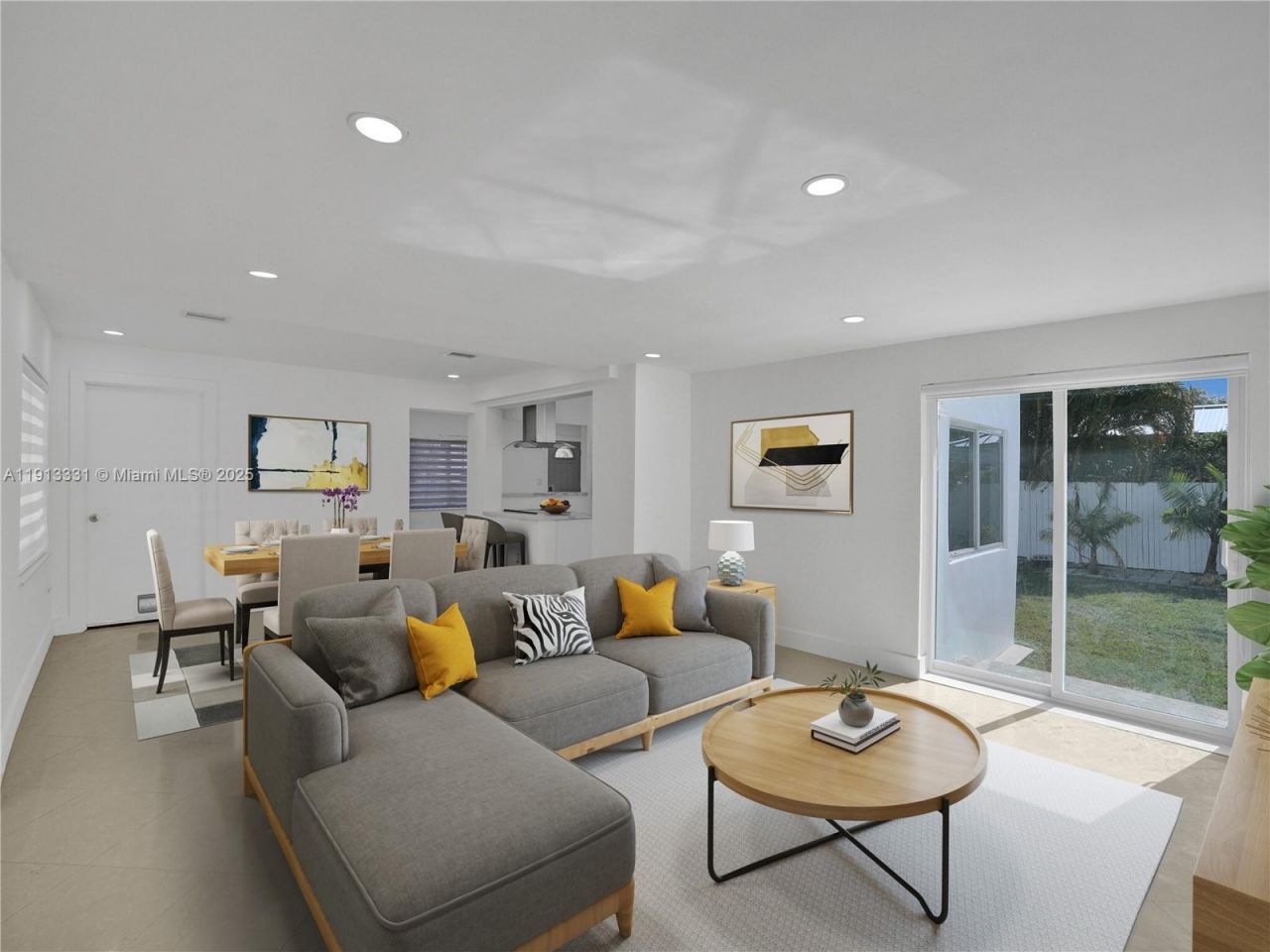 1102 NE 117th St, Biscayne Park, FL 33161 Photo