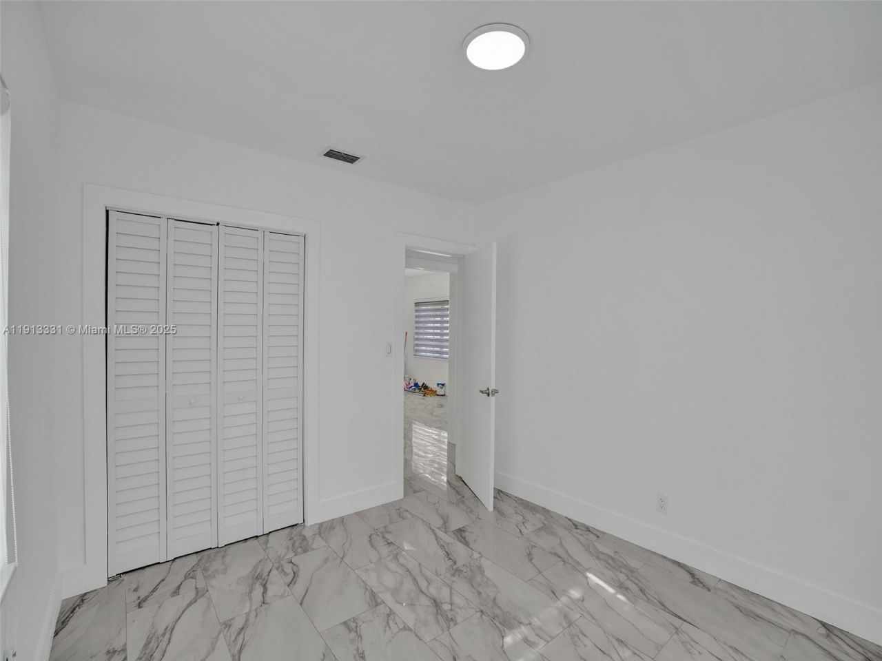 1102 NE 117th St, Biscayne Park, FL 33161 Photo