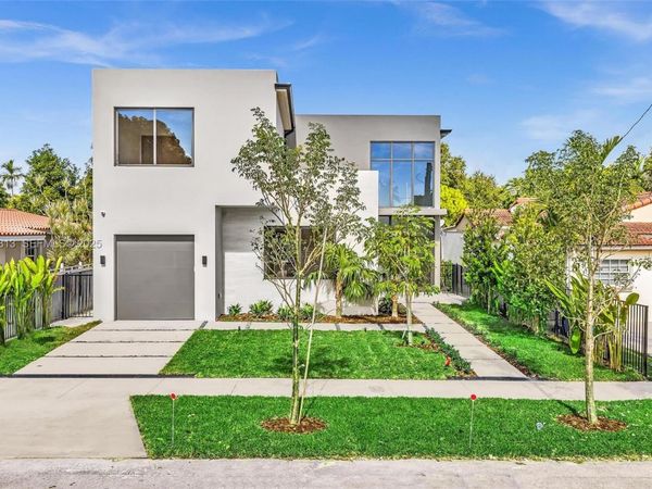 2175 SW 25th St, Miami, FL 33133