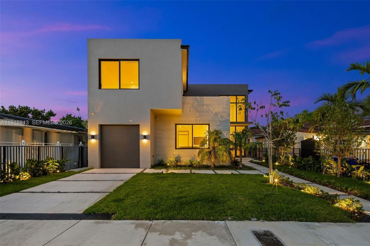 2175 SW 25th St, Miami, FL 33133 Photo