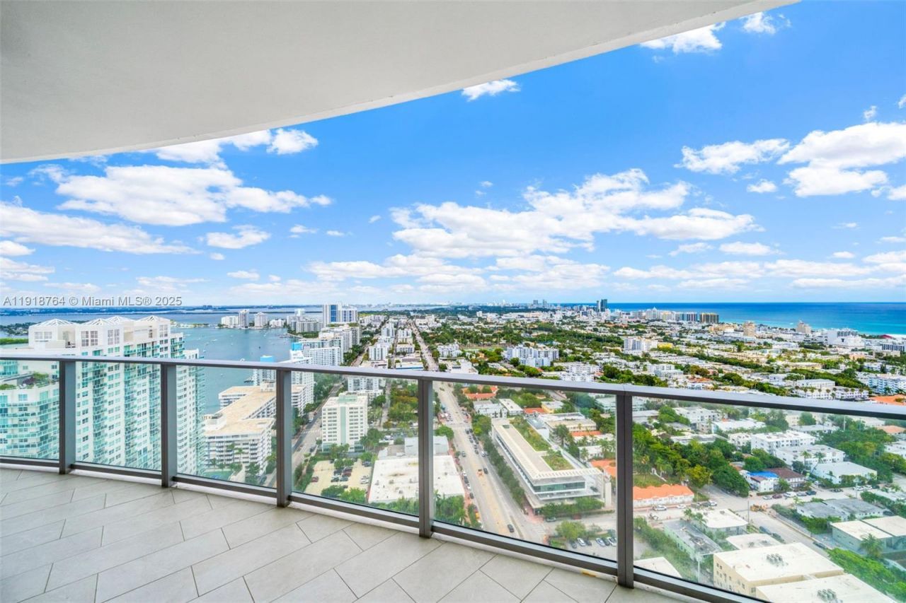 500 Alton, Unit 3402.03, Miami Beach, FL 33139 Photo