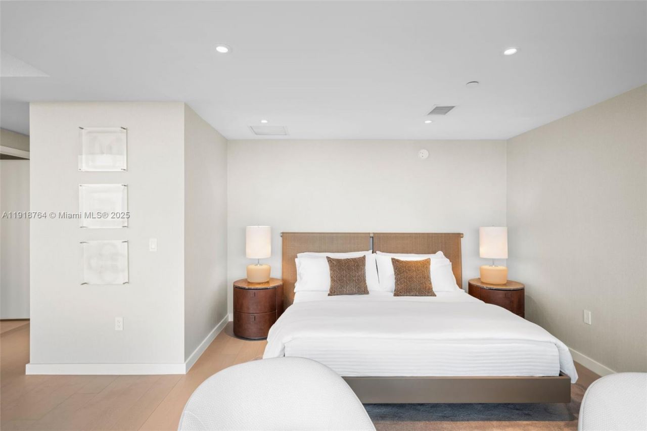 500 Alton, Unit 3402.03, Miami Beach, FL 33139 Photo