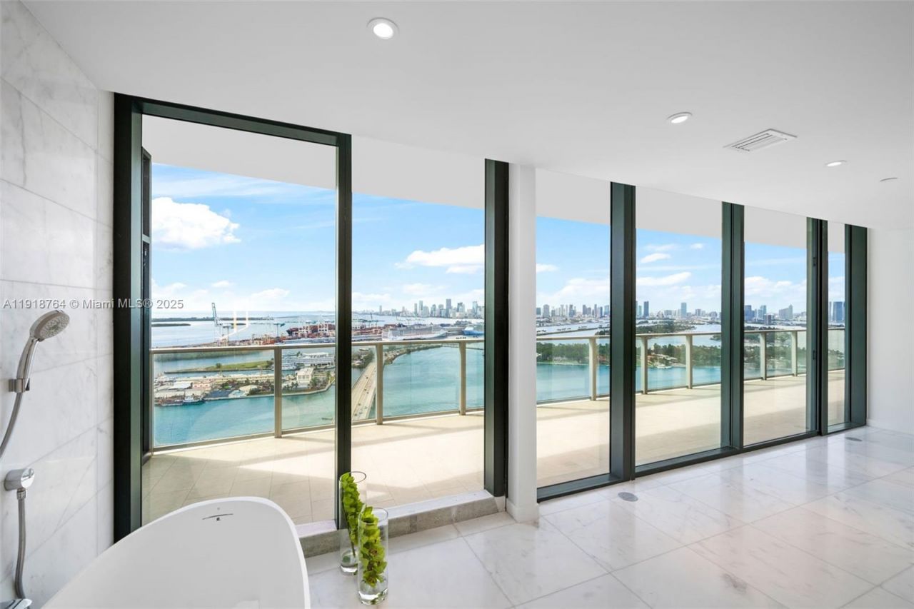 500 Alton, Unit 3402.03, Miami Beach, FL 33139 Photo