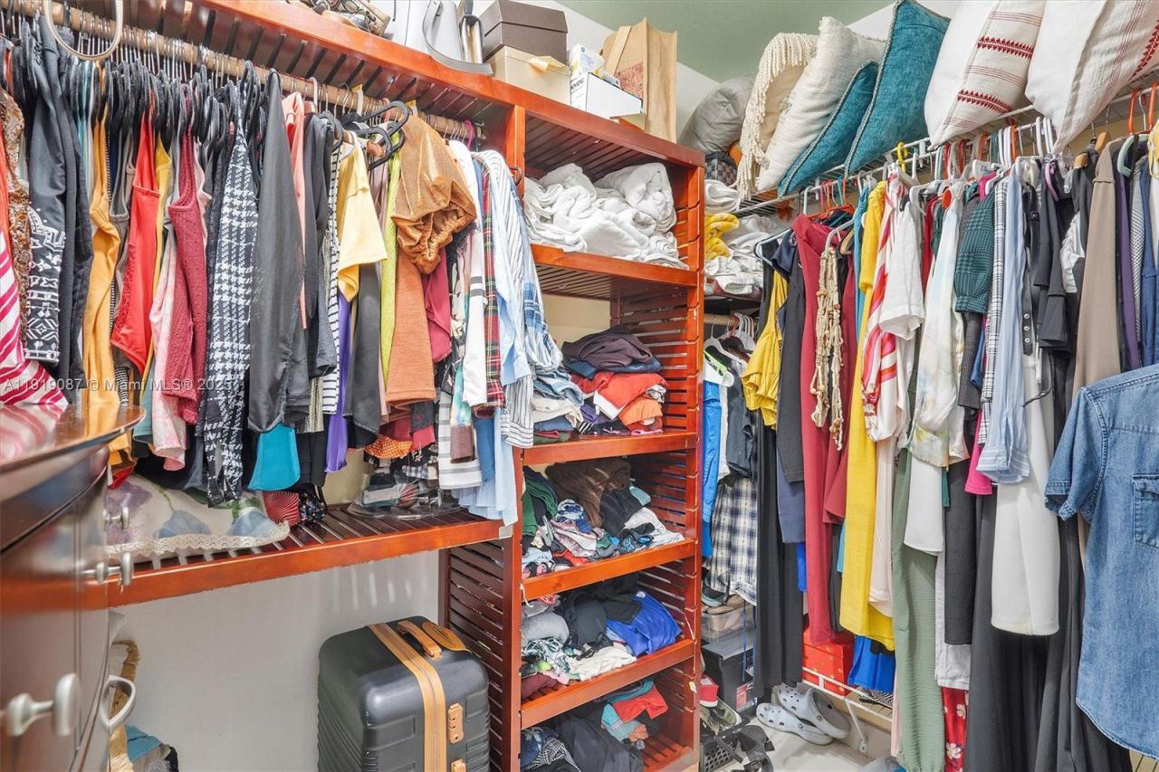 348 NE 118th St, Miami, FL 33161 Photo