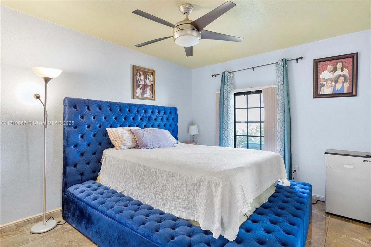 348 NE 118th St, Miami, FL 33161 Photo