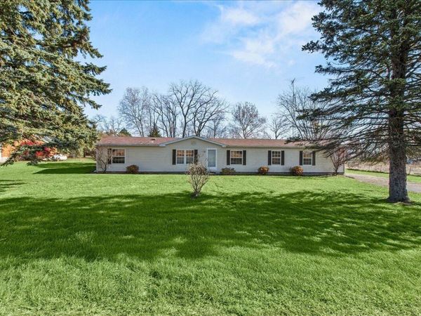 4921 Hawk Road , Mechanicsburg, OH 43044