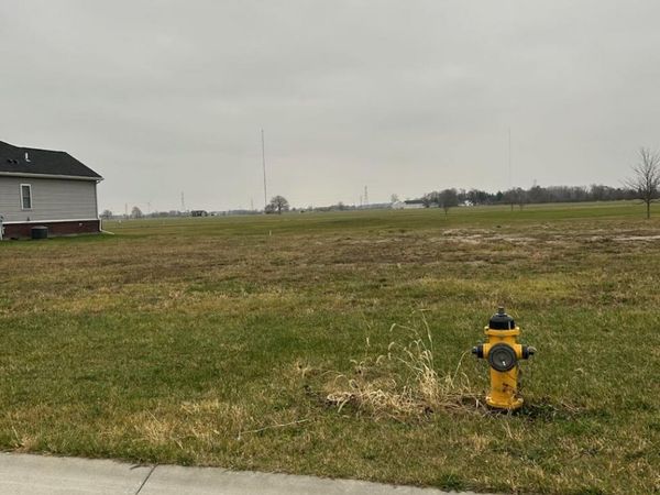 5524 Eagles Landing Drive , Oregon, OH 43616