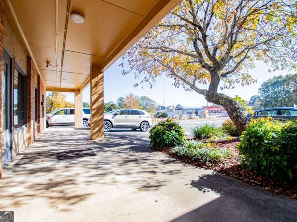 809 W Bankhead Highway, Villa Rica, GA 30180