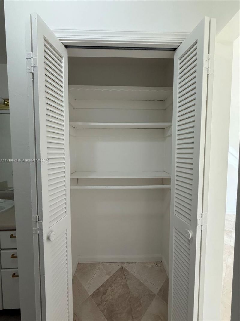 300 NW 42nd St, Boca Raton, FL 33431 Photo