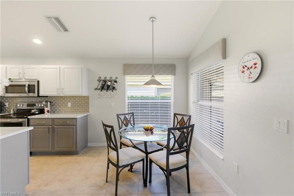 9538 Hemingway Ln, Fort Myers, FL 33913 Photo