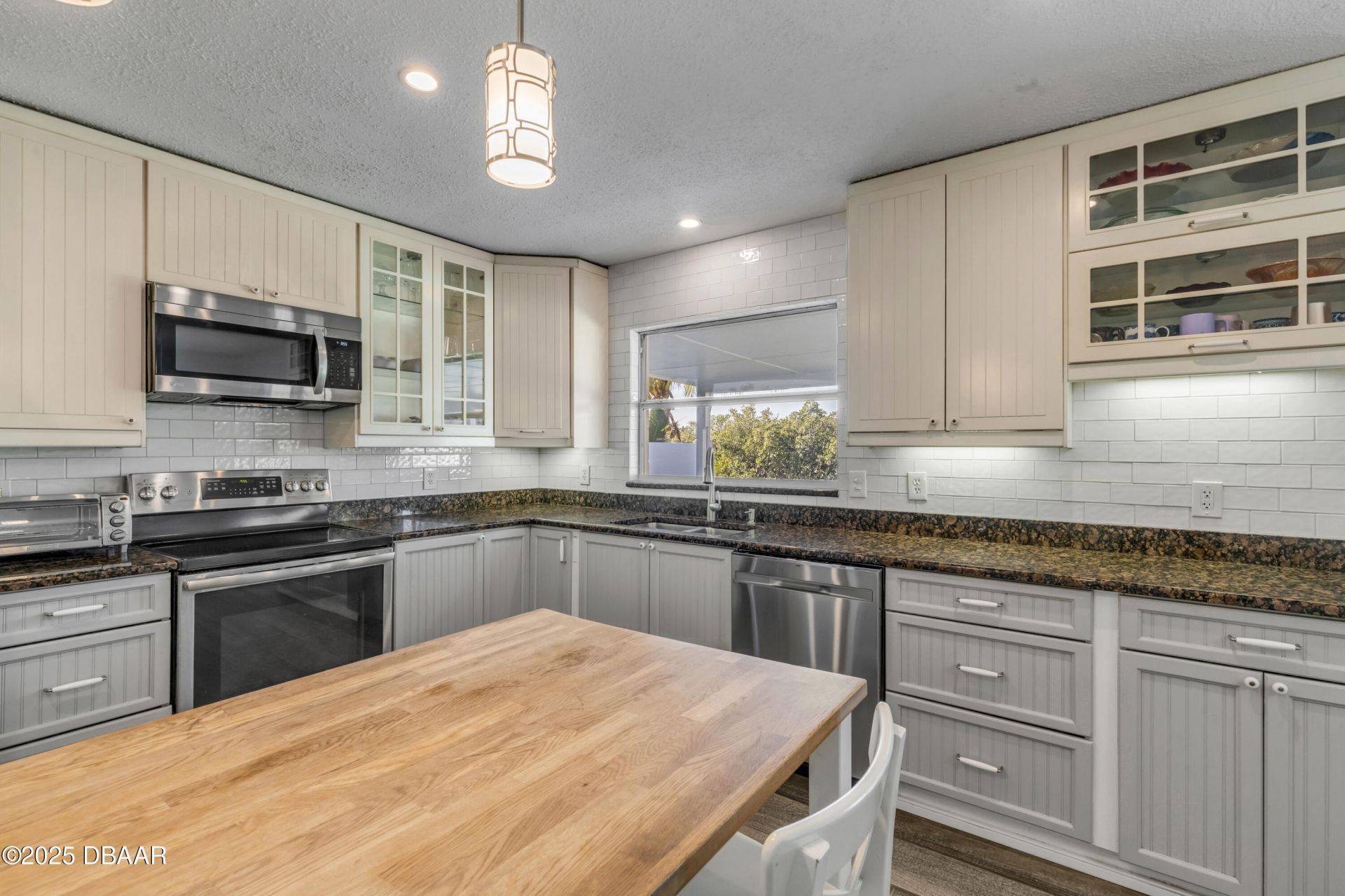 4602 Saxon Drive, New Smyrna Beach, FL 32169 Photo