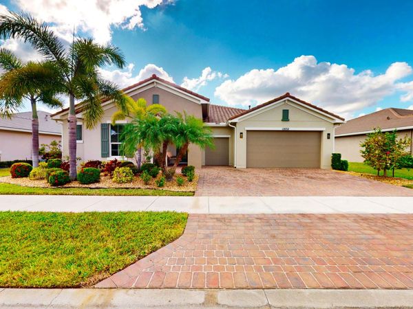 12032 SW Marigold Avenue, Port St. Lucie, FL 34987