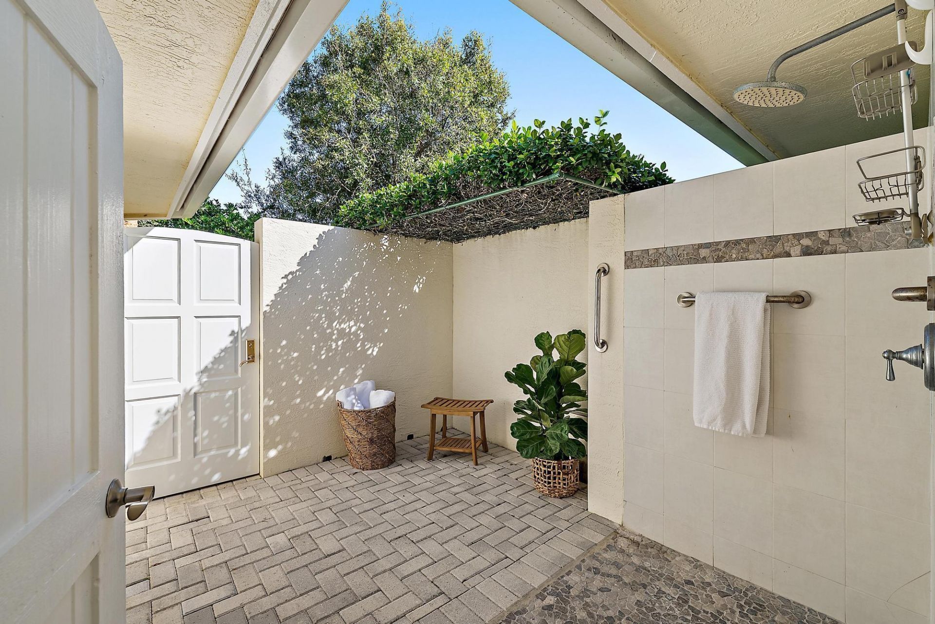 2500 NW Hollyberry Lane, Palm City, FL 34990 Photo