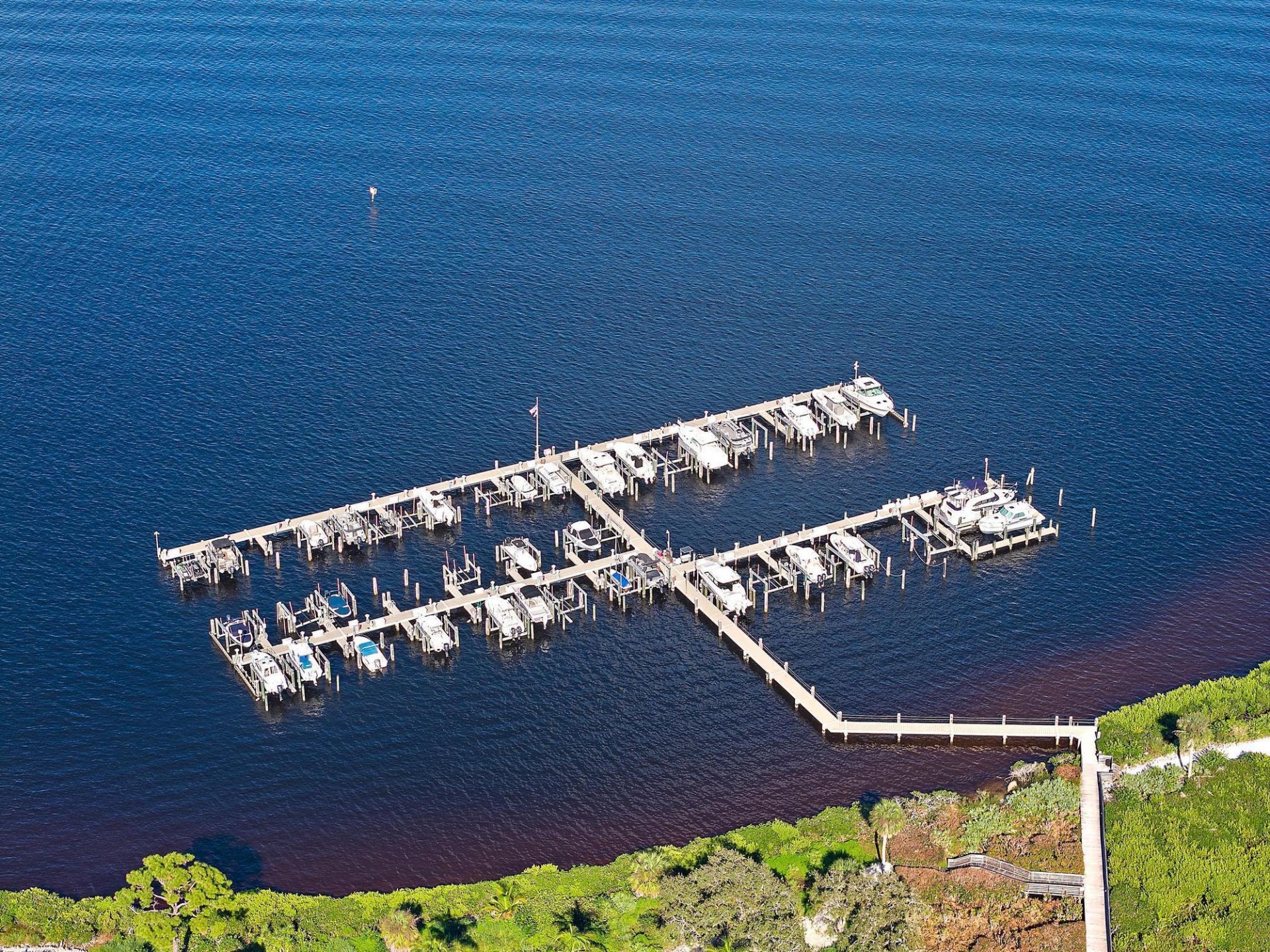 2500 NW Hollyberry Lane, Palm City, FL 34990 Photo