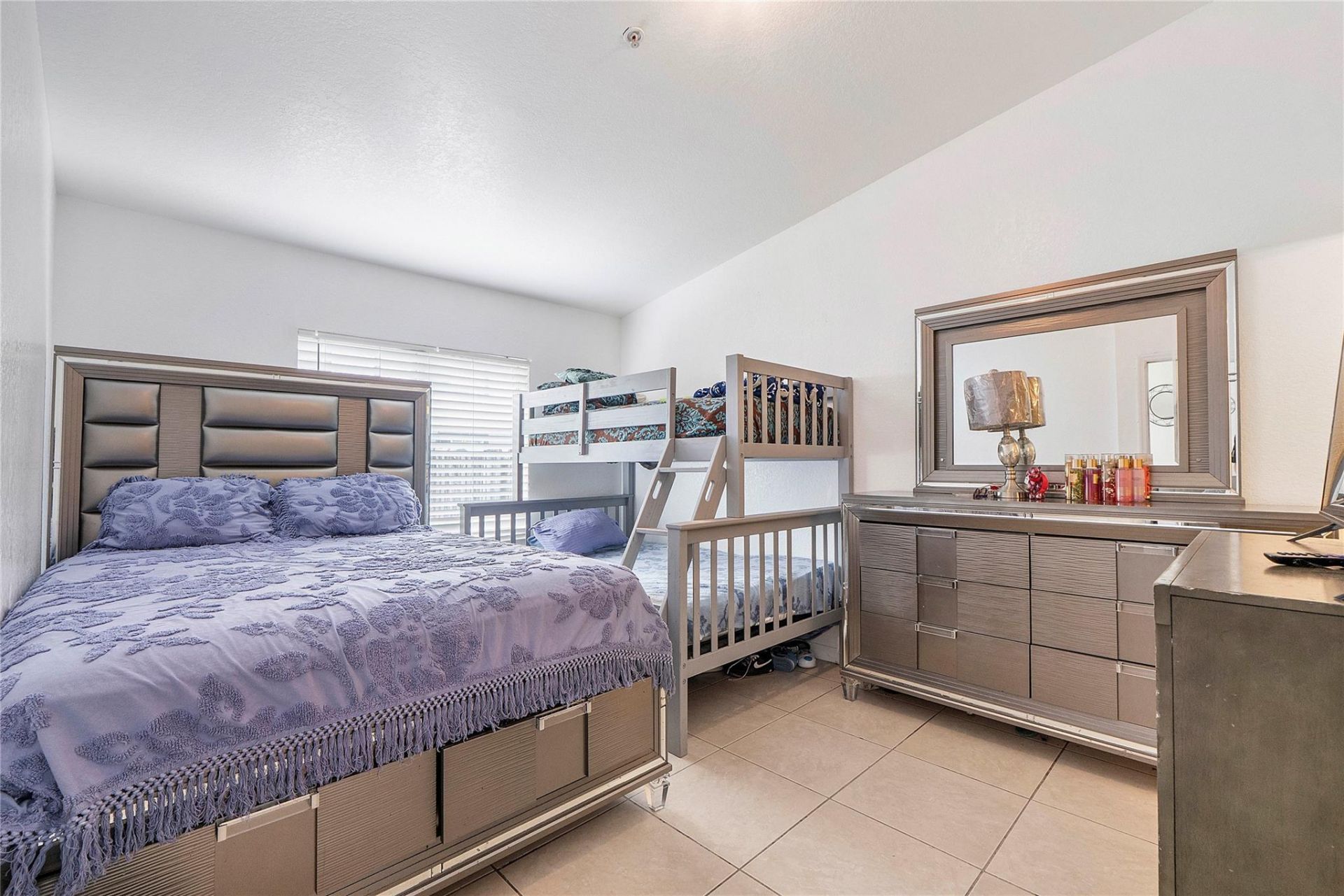 Please Call For Address, Unit B-13, Pembroke Park, FL 33023 Photo