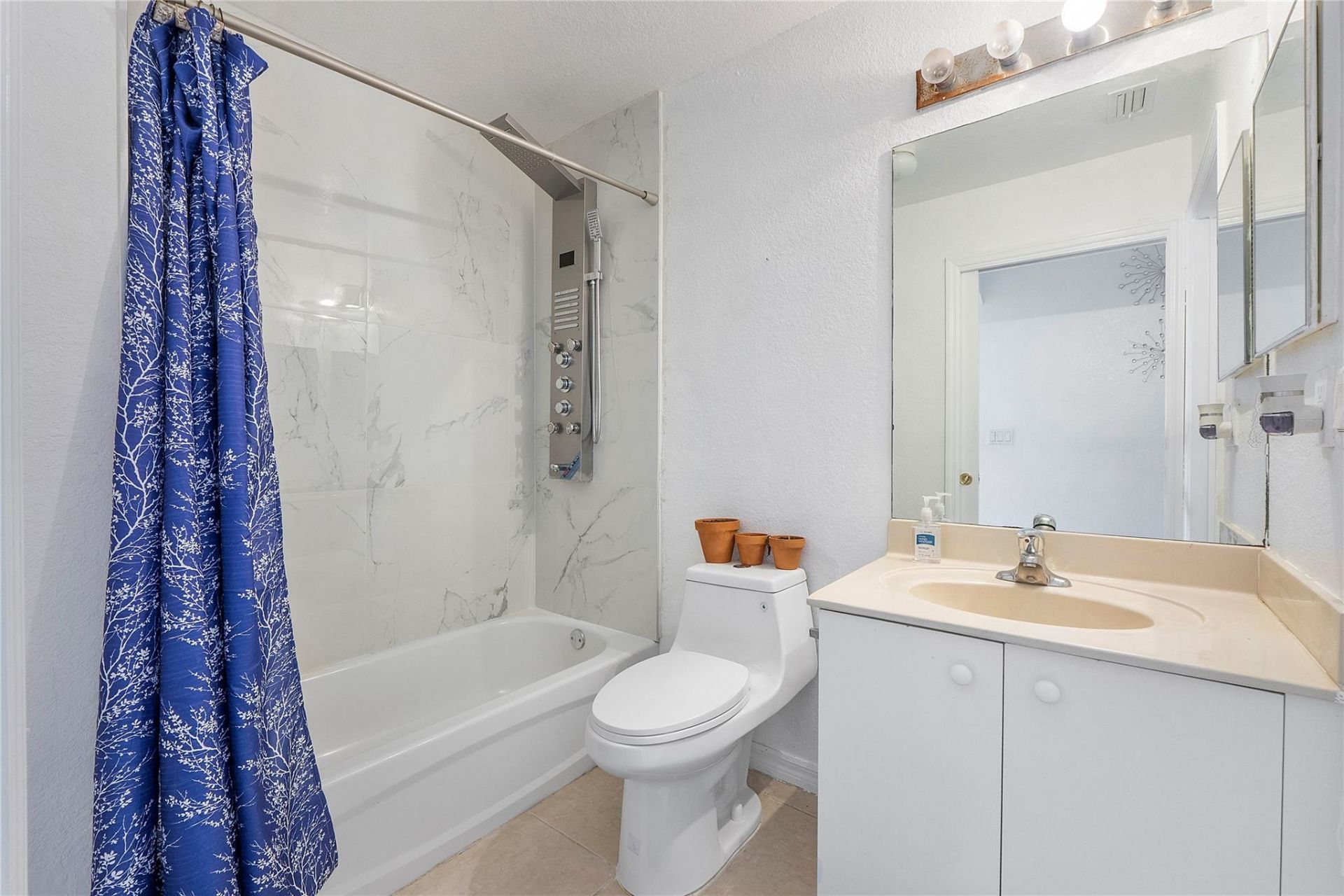 Please Call For Address, Unit B-13, Pembroke Park, FL 33023 Photo