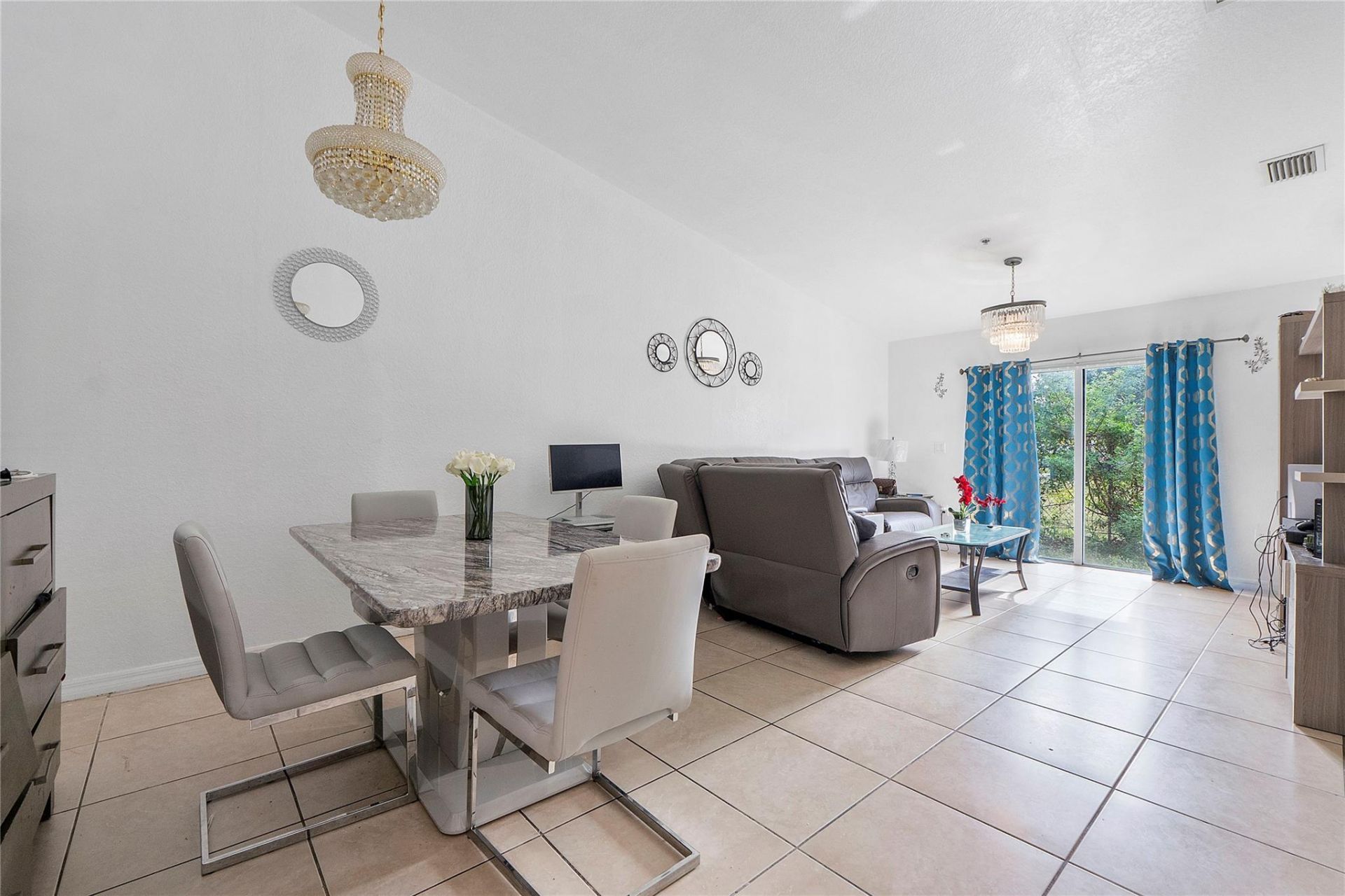 Please Call For Address, Unit B-13, Pembroke Park, FL 33023 Photo