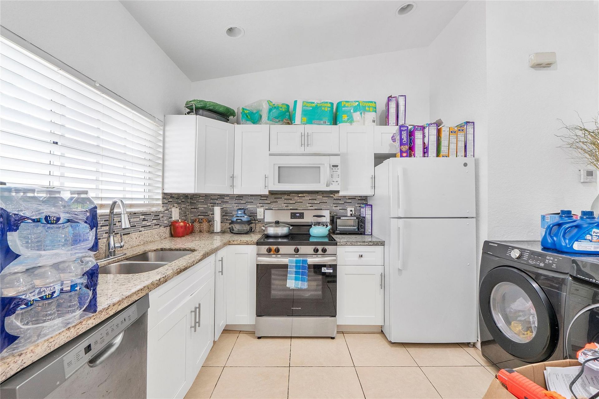 Please Call For Address, Unit B-13, Pembroke Park, FL 33023 Photo