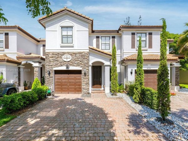 8780 NW 116th Path, Doral, FL 33178