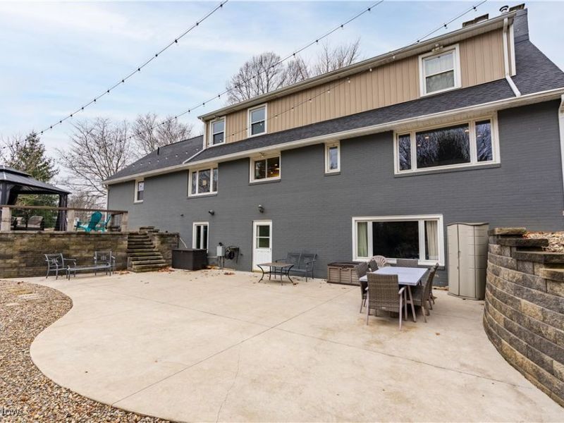 704 Reno Drive, Louisville, OH 44641 Photo 31